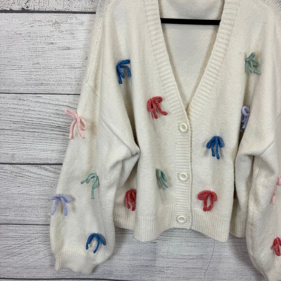Cider Plus Size White Button Up Bow Sweater Cardigan Size 4XL - Picture 2 of 8